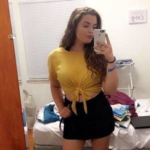 Meet your Posher, Lexi